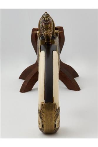 Flintlock Med Falkeskæfte