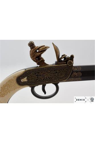 Flintlock Med Falkeskæfte