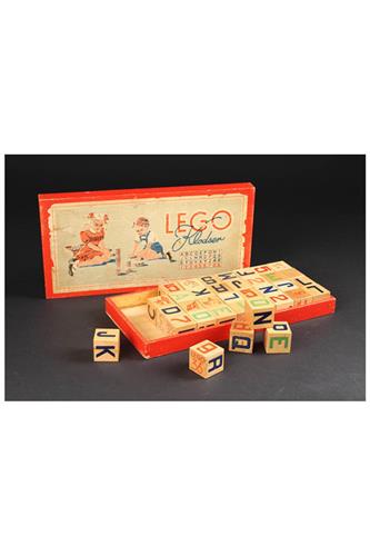 LEGO 500 Wooden LEGO box for 36 blocks