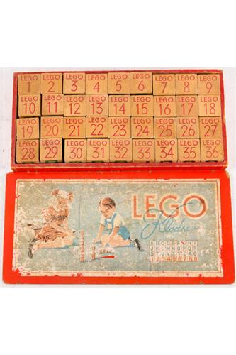 LEGO 500 Wooden LEGO box for 36 blocks