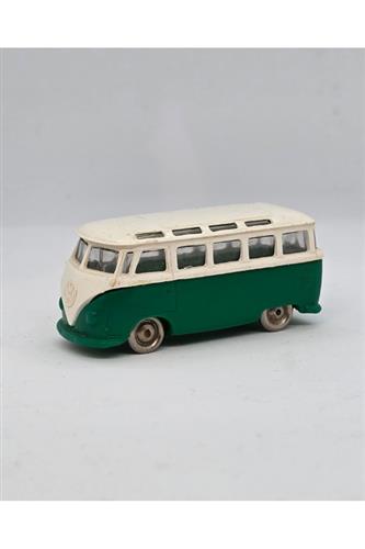White HO Scale VW Minibus with Green Base