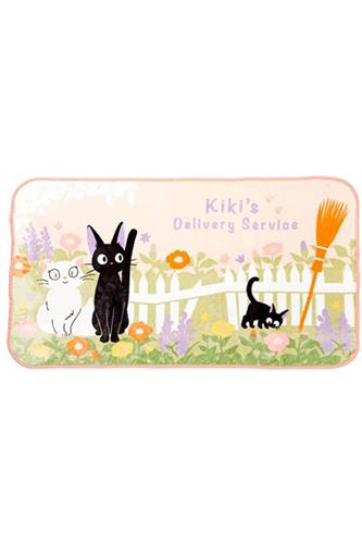 Kiki's Delivery Service - Jiji & Lily Strawberry Arch Tæppe 80x150cm Kiki's Delivery Service - Jiji & Lily Strawberry Arch Tæppe 80x150cm