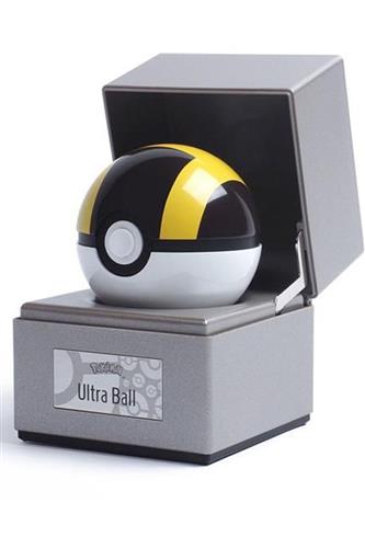 Pokemon - Ultra Ball Diecast Replica